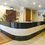 Hotel Ton 3*