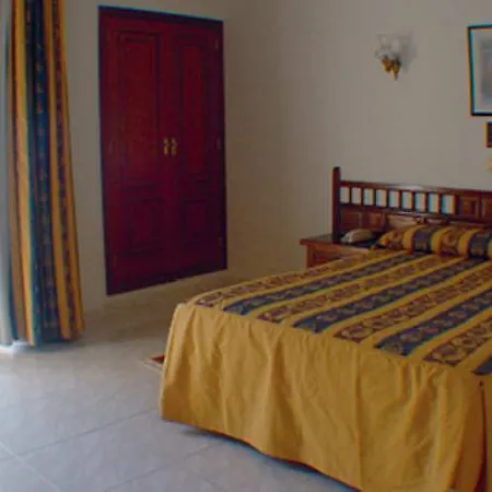 Ton Hotel Sanxenxo