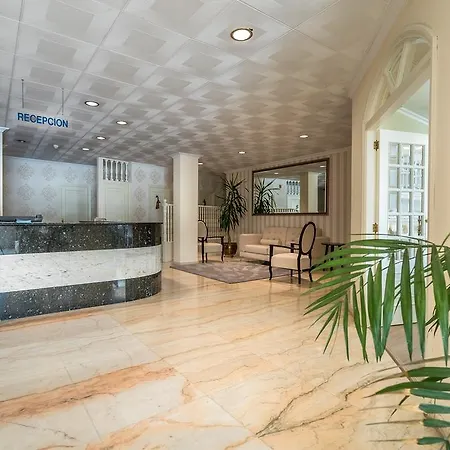 Hotel Ton 3*